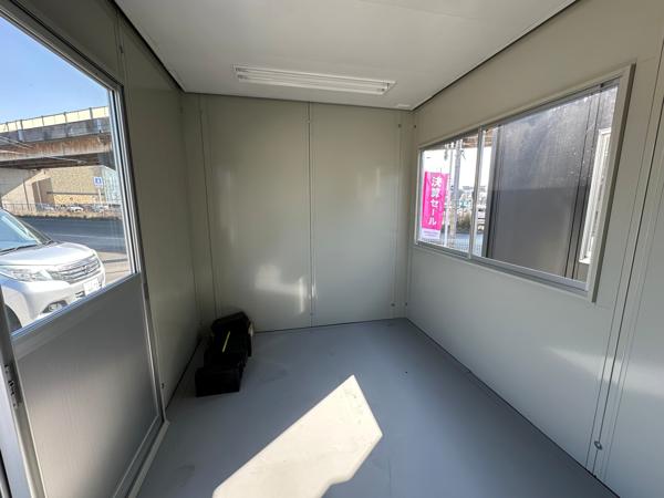 千葉県木更津店/展示場の中古ユニットハウス・プレハブ・コンテナハウスCT-32J(2.16坪)の本体の内観