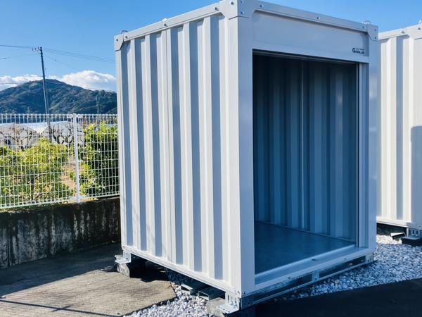 高知県土佐店/展示場の新棟ユニットハウス・プレハブ・コンテナハウスGORILLA(0.94坪)の本体の外観