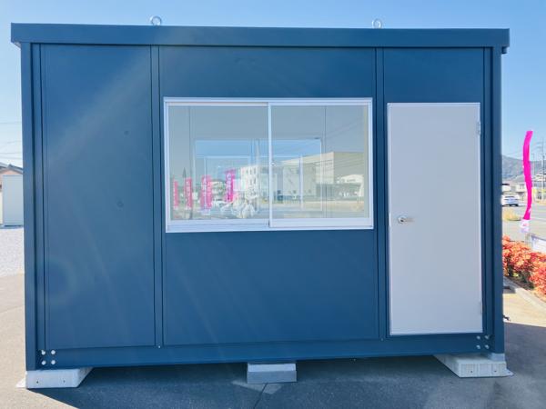 高知県土佐店/展示場の新棟ユニットハウス・プレハブ・コンテナハウス38MSL(2.43坪)の本体の外観