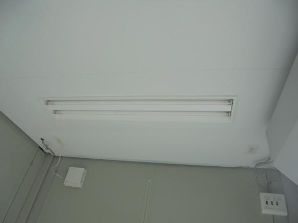 岡山県岡山営業所/展示場の中古ユニットハウス・プレハブ・コンテナハウスCT-32J(2.16坪)の本体の内観