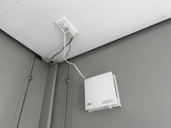 愛知県岡崎店/展示場の中古ユニットハウス・プレハブ・コンテナハウスCT-32J(2.16坪)の各設備の換気扇