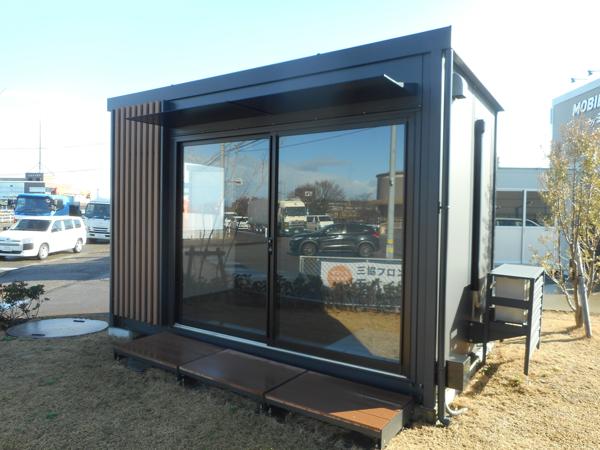 石川県金沢店/展示場の新棟ユニットハウス・プレハブ・コンテナハウス38MSL EXTRA SPACE(2.43坪)の本体の外観