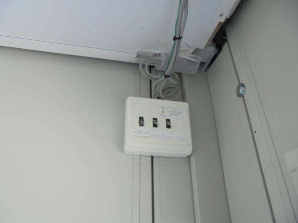 山口県周南店/展示場の中古ユニットハウス・プレハブ・コンテナハウスCT-32J(2.16坪)の各設備の分電盤