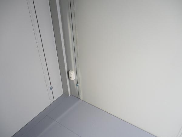 山口県岩国店/展示場の中古ユニットハウス・プレハブ・コンテナハウスCT-32J(2.16坪)の各設備のコンセント