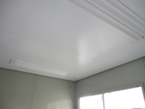 山口県岩国店/展示場の中古ユニットハウス・プレハブ・コンテナハウスCT-32J(2.16坪)の各設備の照明器具