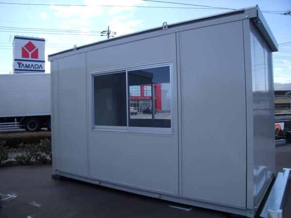 埼玉県花園インター店/展示場の中古ユニットハウス・プレハブ・コンテナハウスCT-41J(2.83坪)の本体の外観