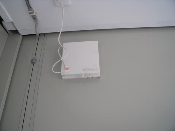 埼玉県花園インター店/展示場の中古ユニットハウス・プレハブ・コンテナハウスCT-41J(2.83坪)の各設備の換気扇