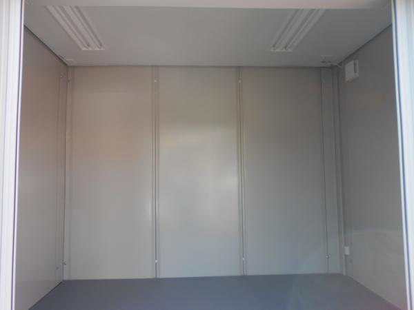 宮城県仙台茂庭店/展示場の中古ユニットハウス・プレハブ・コンテナハウスCT-32J(2.16坪)の本体の内観