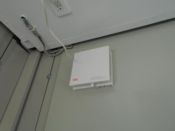 福島県福島店/展示場の中古ユニットハウス・プレハブ・コンテナハウスCT-32J(2.16坪)の各設備の換気扇