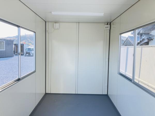 高知県土佐店/展示場の新棟ユニットハウス・プレハブ・コンテナハウス47MSL(3.02坪)の本体の内観