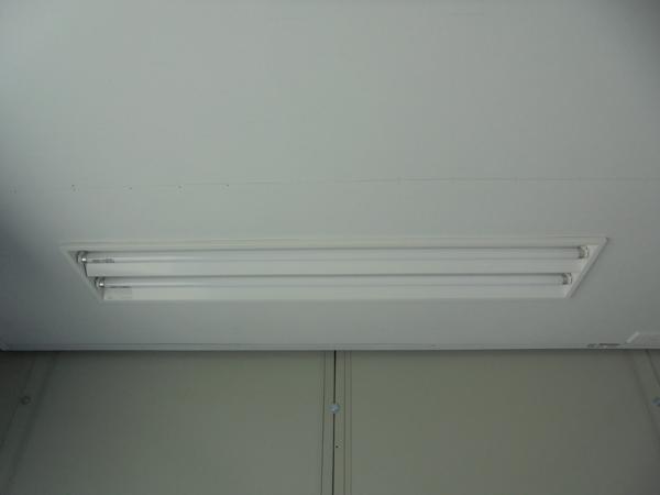 宮城県大崎店/展示場の中古ユニットハウス・プレハブ・コンテナハウスCT-32J(2.16坪)の各設備の照明器具
