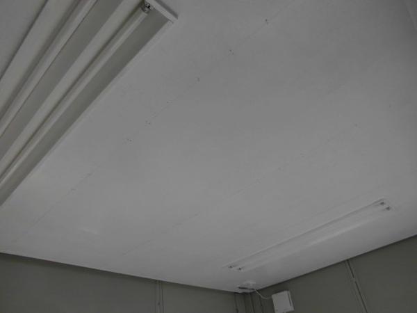 福岡県太宰府店/展示場の中古ユニットハウス・プレハブ・コンテナハウスCT-32J(2.18坪)の各設備の照明器具