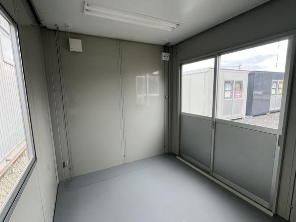 福井県福井店/展示場の中古ユニットハウス・プレハブ・コンテナハウスCT-32J(2.16坪)の本体の内観