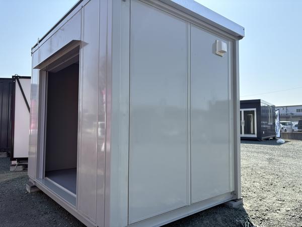 大阪府河内長野店/展示場の中古ユニットハウス・プレハブ・コンテナハウスCT-32J(2.16坪)の本体の外観