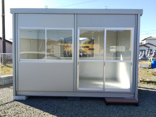 静岡県藤枝店/展示場の新棟ユニットハウス・プレハブ・コンテナハウス38MSL(2.43坪)の本体の外観