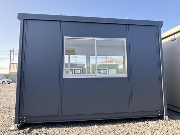 茨城県小美玉店/展示場の新棟ユニットハウス・プレハブ・コンテナハウス38MSL(2.43坪)の本体の外観