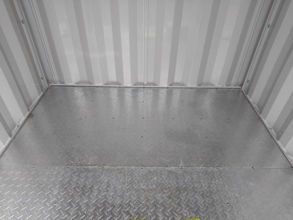 茨城県小美玉店/展示場の新棟ユニットハウス・プレハブ・コンテナハウスGORILLA(0.94坪)の本体の内観