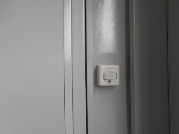 茨城県鹿嶋店/展示場の中古ユニットハウス・プレハブ・コンテナハウスCT-32J(2.16坪)の各設備のコンセント