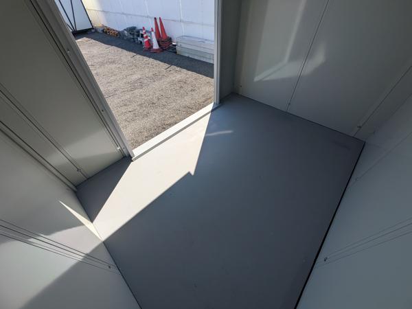 愛媛県松山出張所/総合展示場の中古ユニットハウス・プレハブ・コンテナハウスCT-32J(2.16坪)の本体の内観