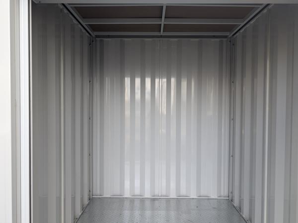 鹿児島県霧島店/展示場の新棟ユニットハウス・プレハブ・コンテナハウスGORILLA(0.94坪)の本体の内観