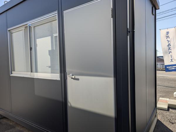 鹿児島県霧島店/展示場の新棟ユニットハウス・プレハブ・コンテナハウス38MSL(2.43坪)の本体の外観