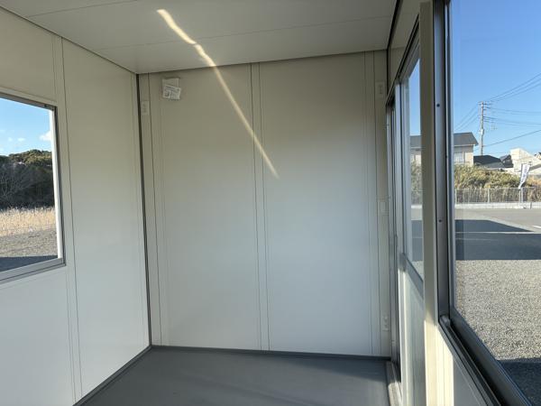 千葉県いすみ店/展示場の新棟ユニットハウス・プレハブ・コンテナハウス38MSL(2.43坪)の本体の内観
