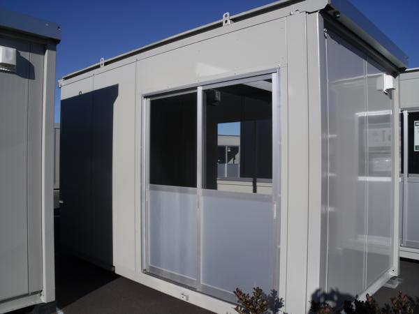 埼玉県花園インター店/展示場の中古ユニットハウス・プレハブ・コンテナハウスCT-41J(2.83坪)の本体の外観