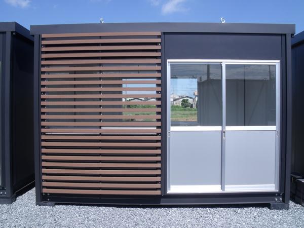 埼玉県花園インター店/展示場の新棟ユニットハウス・プレハブ・コンテナハウス38MSL(2.43坪)の本体の外観