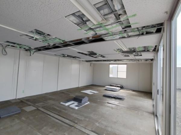 茨城県小美玉店/展示場の中古ユニットハウス・プレハブ・コンテナハウス57MS1(15.66坪)の本体の内観