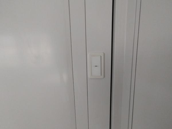 茨城県小美玉店/展示場の中古ユニットハウス・プレハブ・コンテナハウス57MS1(15.66坪)の各設備のスイッチ