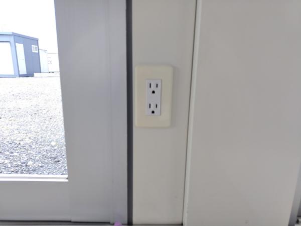 茨城県小美玉店/展示場の中古ユニットハウス・プレハブ・コンテナハウス57MS1(15.66坪)の各設備のコンセント