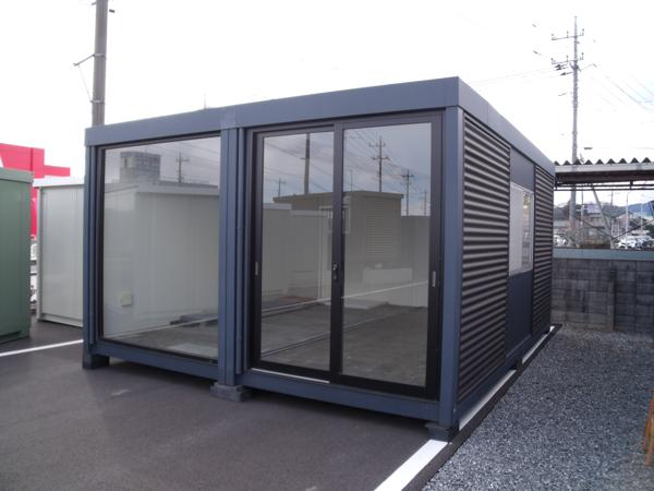 埼玉県花園インター店/展示場の新棟ユニットハウス・プレハブ・コンテナハウス57MS1 SOHO(7.76坪)の本体の外観