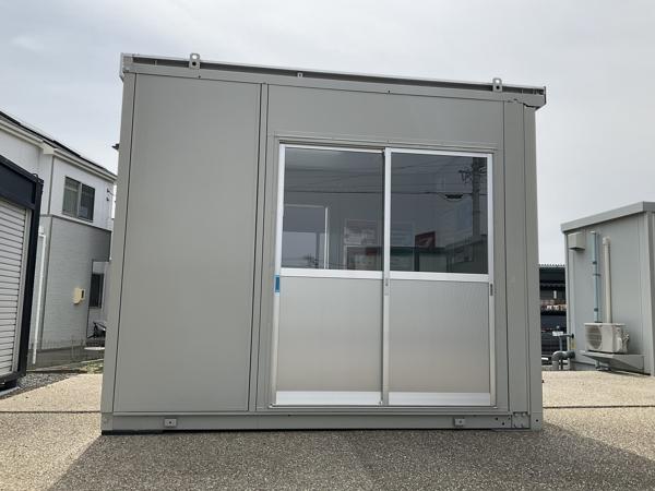 愛知県小牧総合展示場の中古ユニットハウス・プレハブ・コンテナハウスCT-32J(2.16坪)の本体の外観