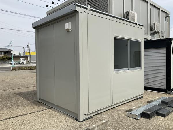 愛知県小牧総合展示場の中古ユニットハウス・プレハブ・コンテナハウスCT-32J(2.16坪)の本体の外観