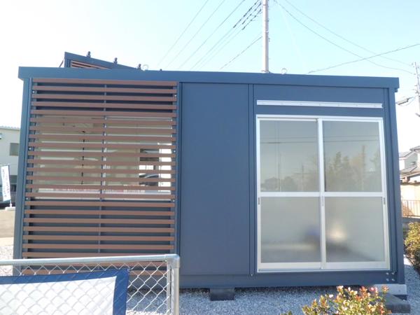 埼玉県北本店/展示場の新棟ユニットハウス・プレハブ・コンテナハウス47MSL(3.02坪)の本体の外観