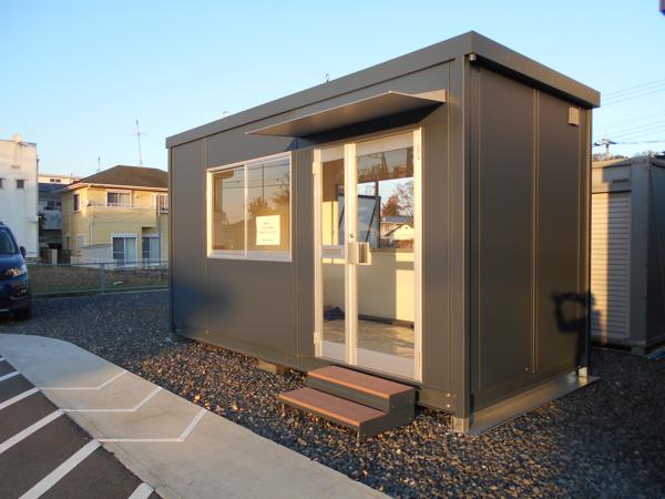 埼玉県蓮田店/展示場の新棟ユニットハウス・プレハブ・コンテナハウス47MSL(3.02坪)の本体の外観