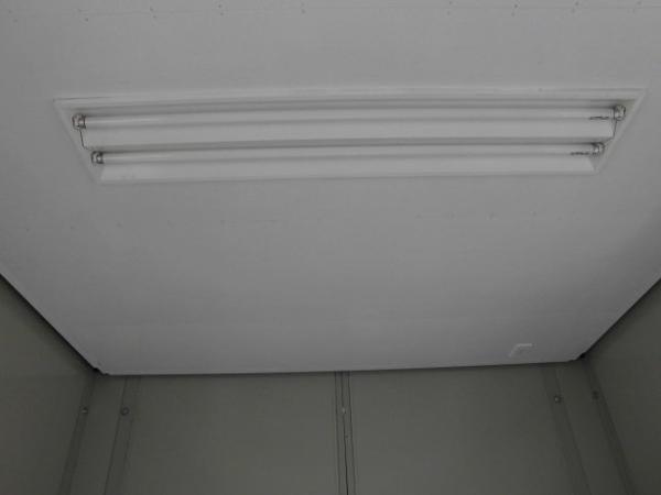 福岡県太宰府店/展示場の中古ユニットハウス・プレハブ・コンテナハウスCT-41J(2.85坪)の各設備の照明器具
