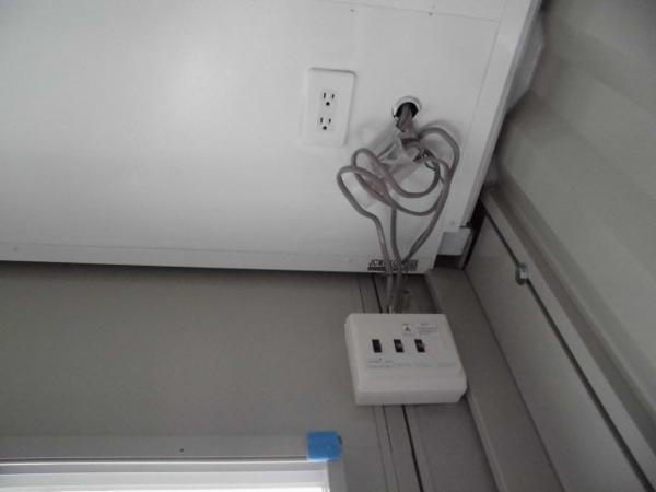 福岡県太宰府店/展示場の中古ユニットハウス・プレハブ・コンテナハウスCT-32JG(2.16坪)の各設備の分電盤