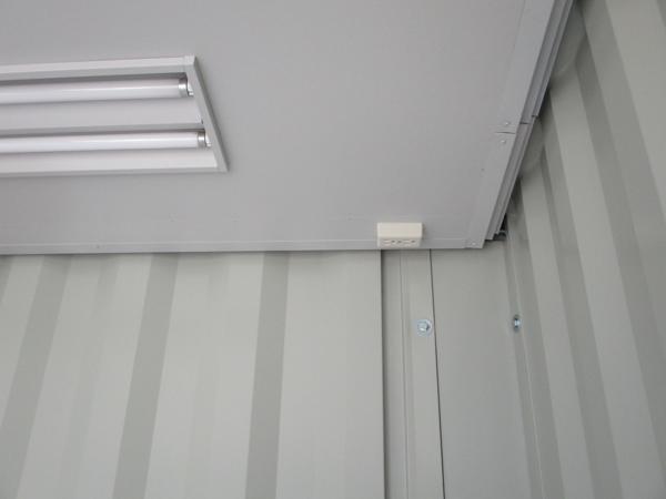 京都府亀岡店/展示場の中古ユニットハウス・プレハブ・コンテナハウスCT-32JG(2.16坪)の各設備のコンセント