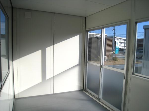 広島県東広島店/展示場の新棟ユニットハウス・プレハブ・コンテナハウス38MSL(2.43坪)の本体の内観