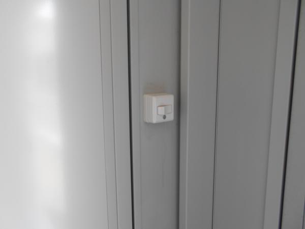 宮城県仙台茂庭店/展示場の中古ユニットハウス・プレハブ・コンテナハウスCT-32J(2.16坪)の各設備のスイッチ