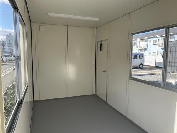 鹿児島県薩摩川内店/展示場の新棟ユニットハウス・プレハブ・コンテナハウス47MSL(3.02坪)の本体の内観