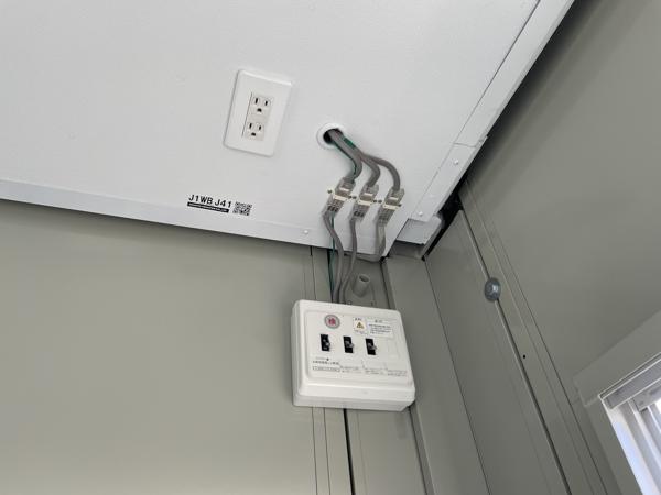 茨城県神栖店/展示場の中古ユニットハウス・プレハブ・コンテナハウスCT-41J(2.83坪)の各設備の分電盤