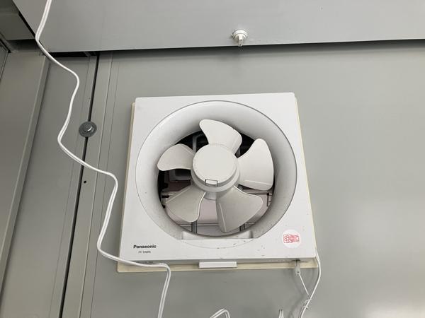 茨城県神栖店/展示場の中古ユニットハウス・プレハブ・コンテナハウスCT-54J(7.86坪)の各設備の換気扇