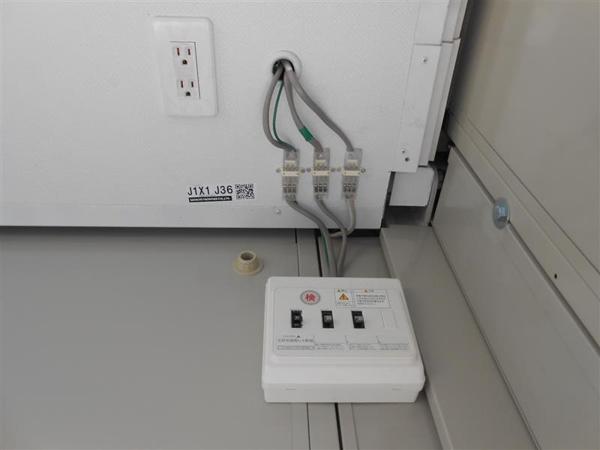 群馬県館林店/展示場の中古ユニットハウス・プレハブ・コンテナハウスCT-41J(2.83坪)の各設備の分電盤