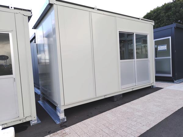 三重県松阪店/展示場の中古ユニットハウス・プレハブ・コンテナハウスCT-41J(2.83坪)の本体の外観