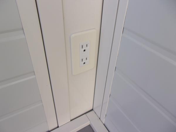 宮城県仙台営業所/展示場の新棟ユニットハウス・プレハブ・コンテナハウス3MSD(2.40坪)の各設備のコンセント