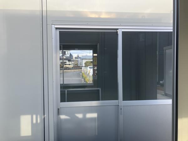 宮城県石巻店/展示場の中古ユニットハウス・プレハブ・コンテナハウスCT-32J(2.16坪)の本体の外観