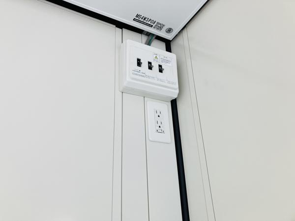 高知県土佐店/展示場の新棟ユニットハウス・プレハブ・コンテナハウス47MSL(3.02坪)の各設備の分電盤