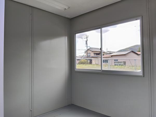 静岡県藤枝店/展示場の中古ユニットハウス・プレハブ・コンテナハウスCT-32J(2.16坪)の本体の内観